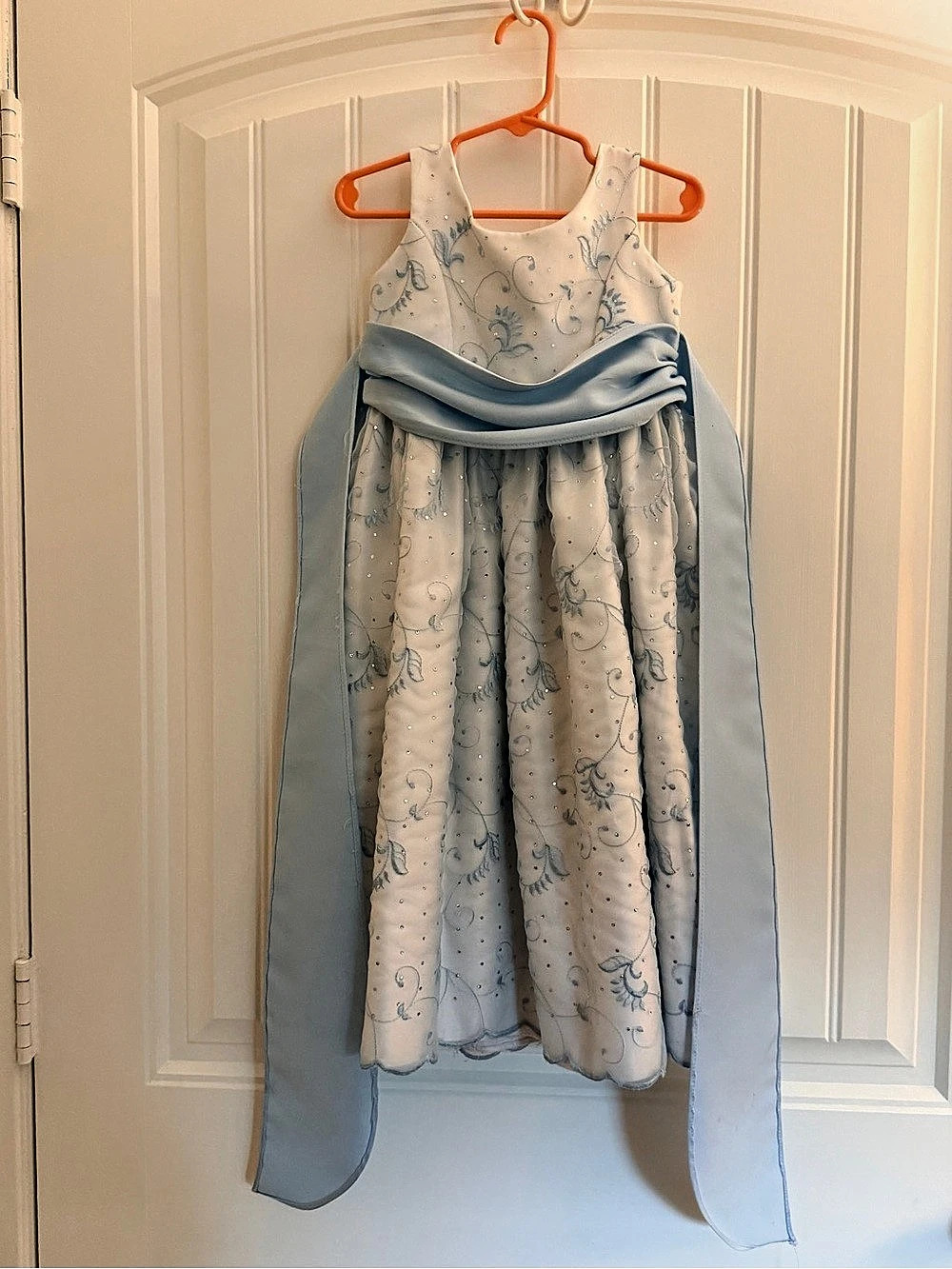 “I’m Elsa!” Cora & Rose Girls Size 3 Formal Floral Dress